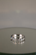 White gold art deco round brilliant diamond ring